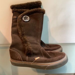 Vans Phoebe Off The Wall Suede Sneaker Boots EUC